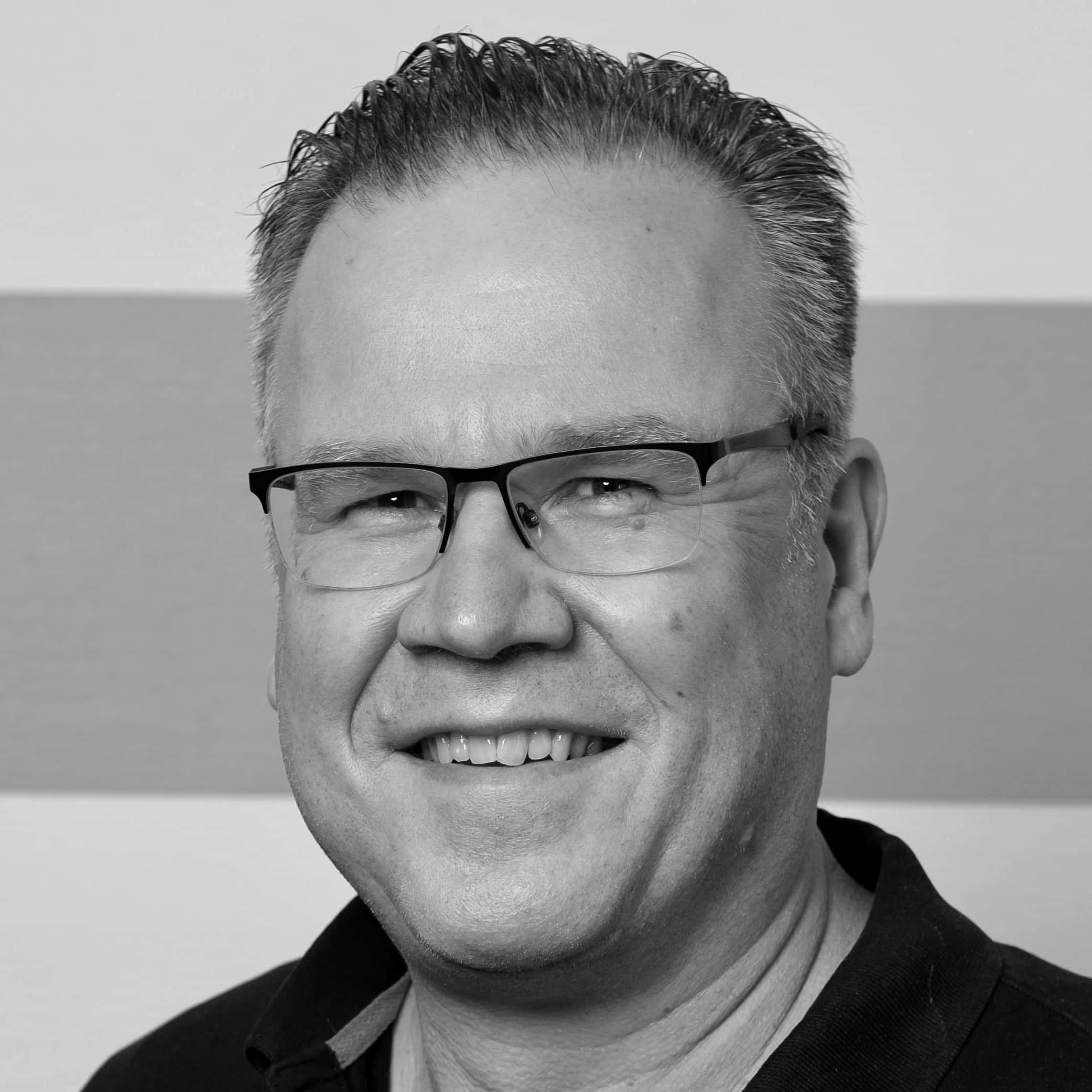 Prof. Dr. med. Elmar Peuker (M.Sc.)